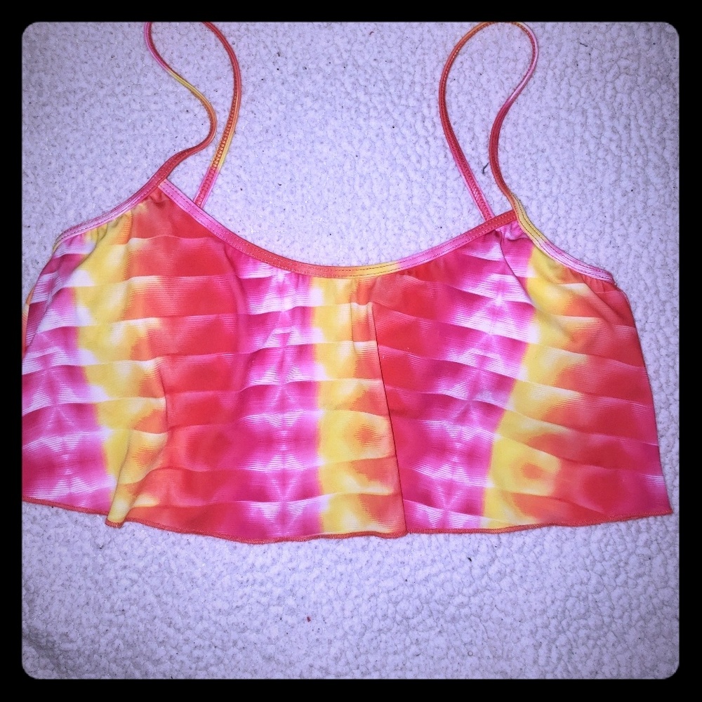 Hurley flounce bathing suit top M.